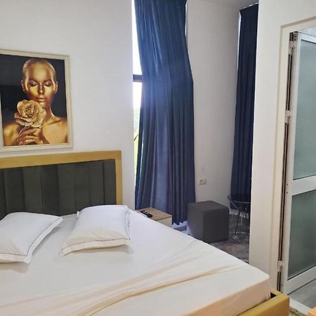 Bs Hotel Dıraç Dış mekan fotoğraf