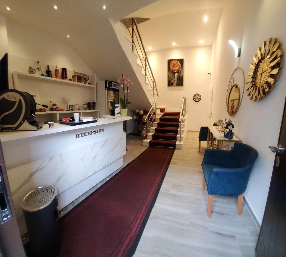 Bs Hotel Dıraç Dış mekan fotoğraf