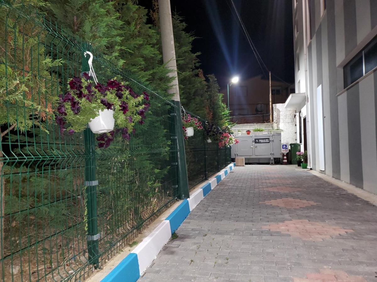 Bs Hotel Dıraç Dış mekan fotoğraf